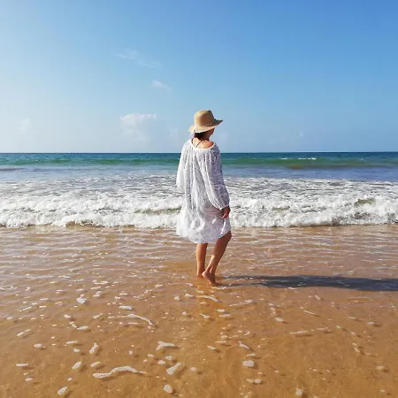 Mira Praia, Sunny And Sea